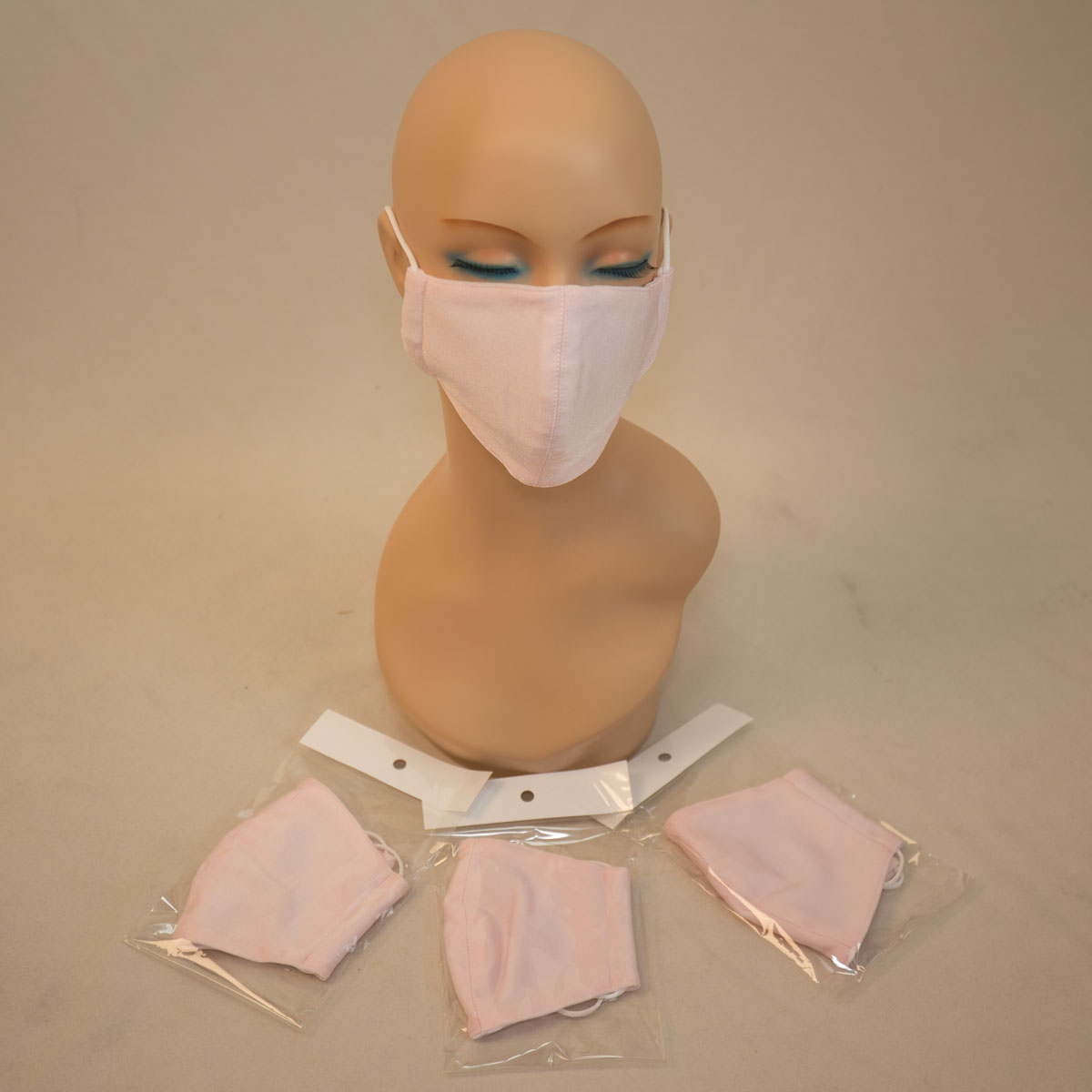 【日本製】水着素材の布マスク（さくら） -洗ってすぐ乾く繰り返し使える